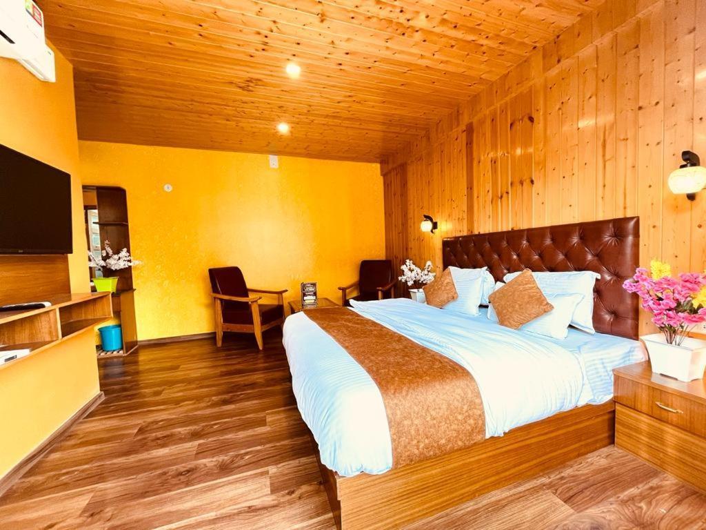 Tata Vista Resort Mall Road Manali - Centrally Heated & Air Cooled Exterior photo
